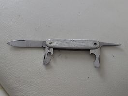 Victoria Elsener Schwyz 1967 Sackmesser Modell Sommer-Tool
