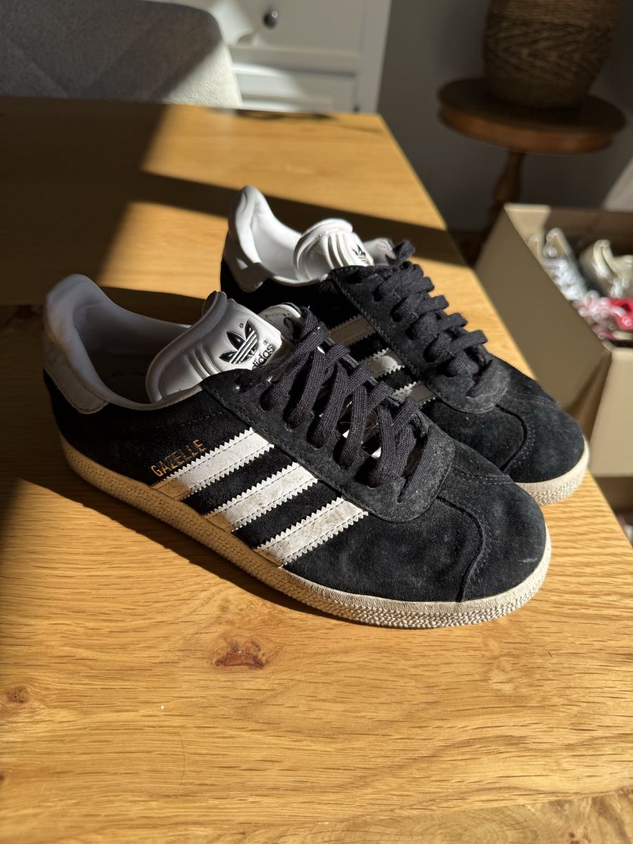 Adidas Herrenschuhe: Baskets Adidas Gazelles – Neu (gemäss Beschreibung) aus Cheyres von SaraNovoa 1