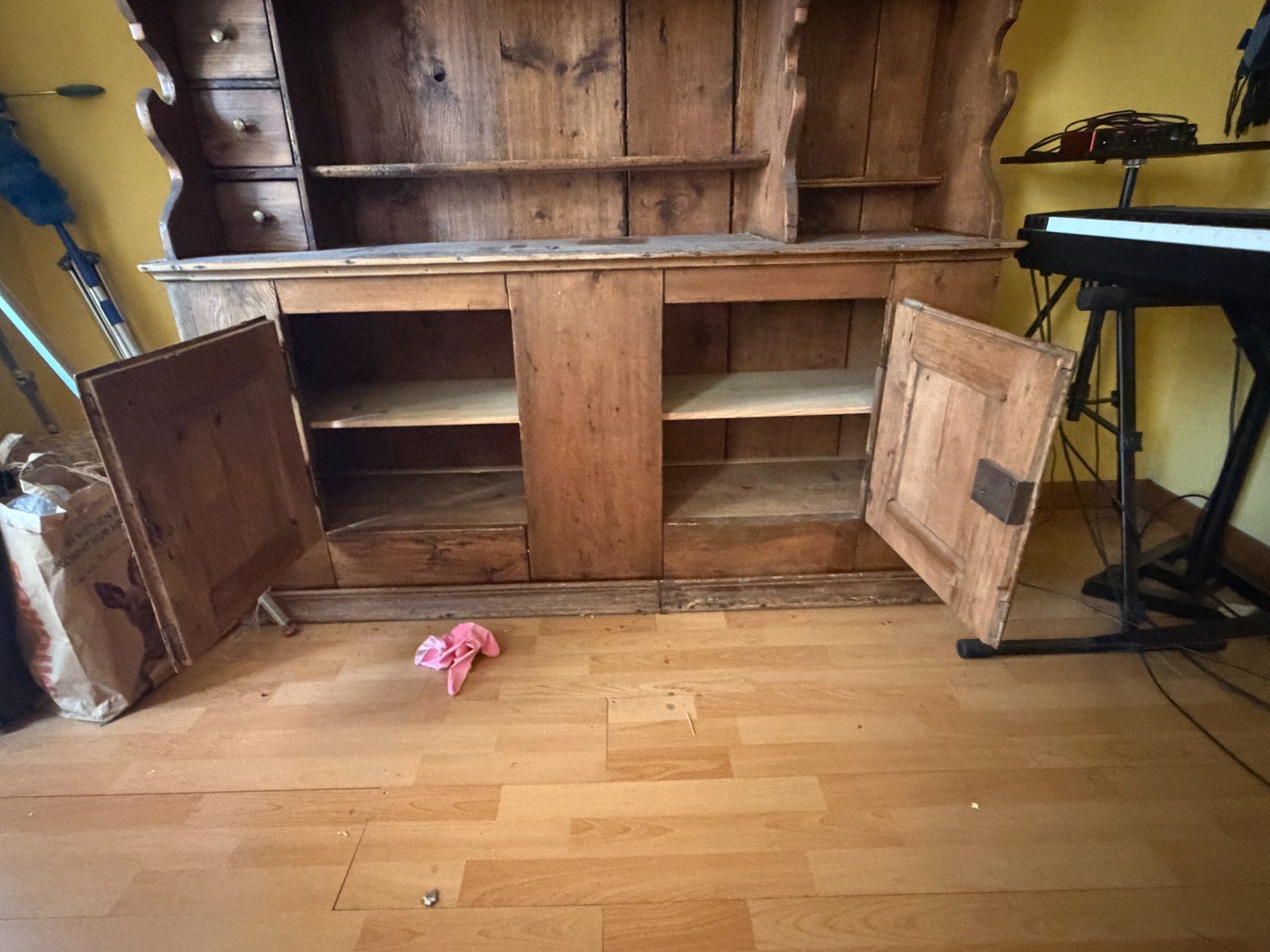 Credenze: Buffet Antik – Usato da Brügg BE venduto da crocodile63 4