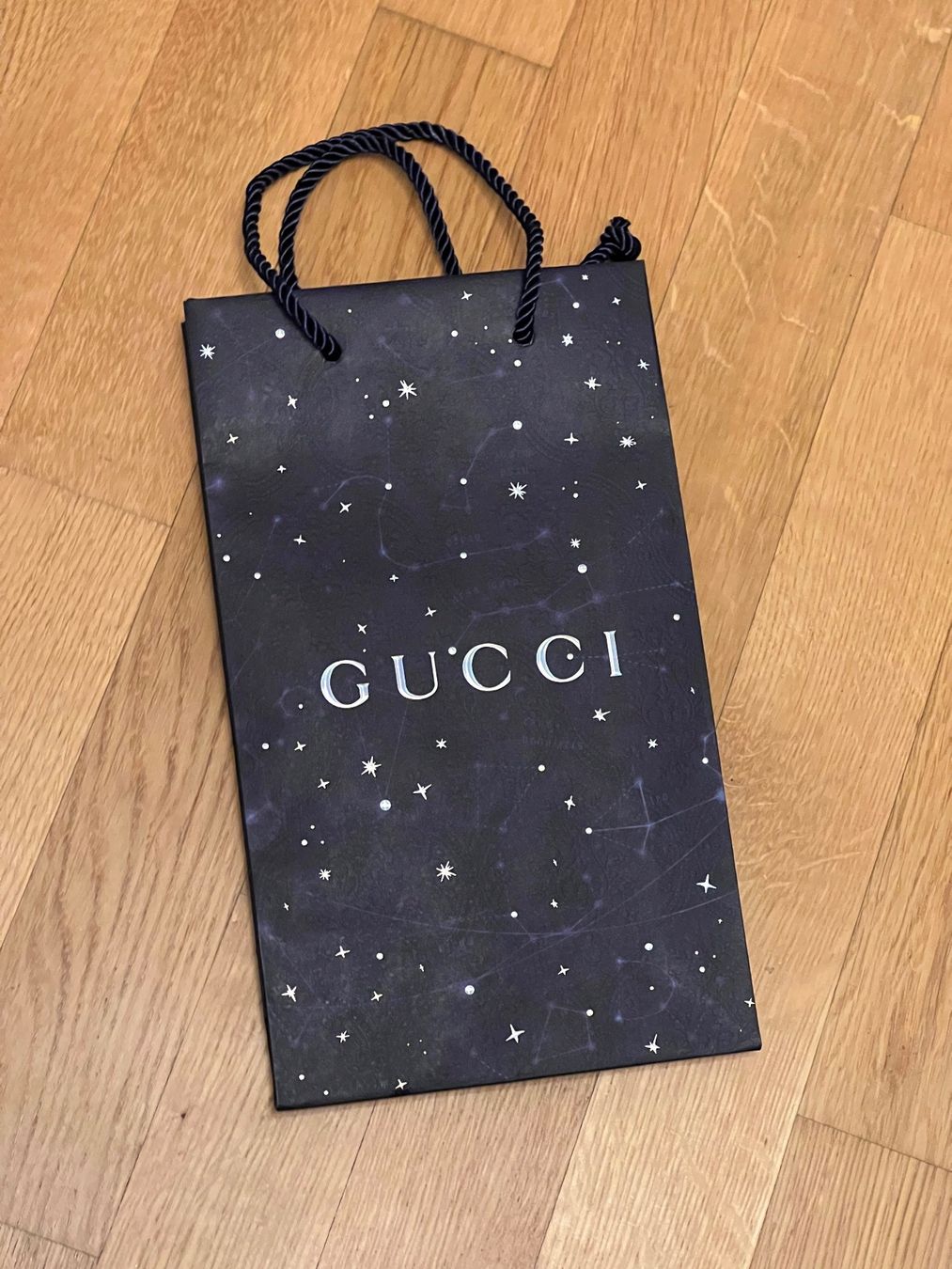 Gucci Borse: Gucci Papiertasche klein – Nuovo (secondo la descrizione) da Lenzburg venduto da flyfun