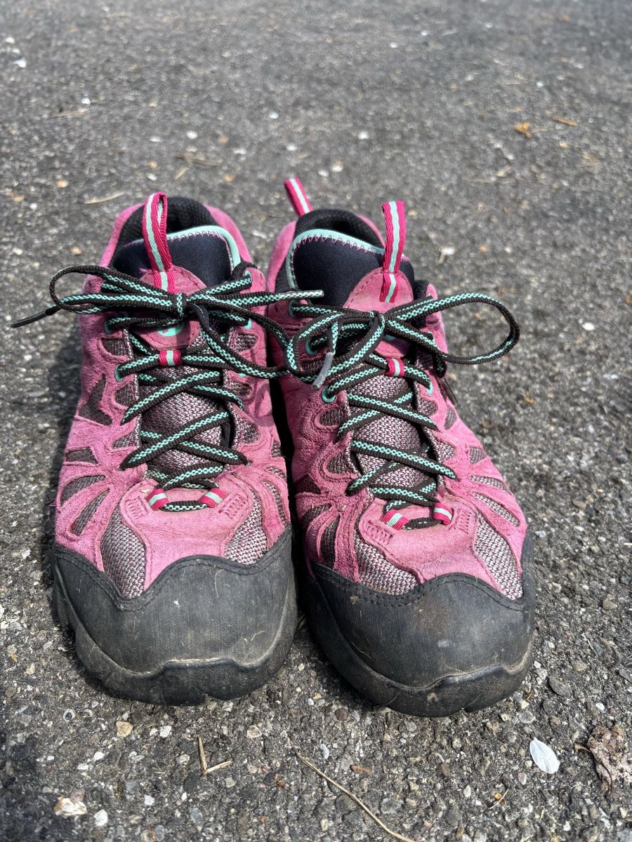 Merrell Damenschuhe: Trekkingschuhe wasserdicht – Gebraucht aus Wolfhausen von Geissberg04