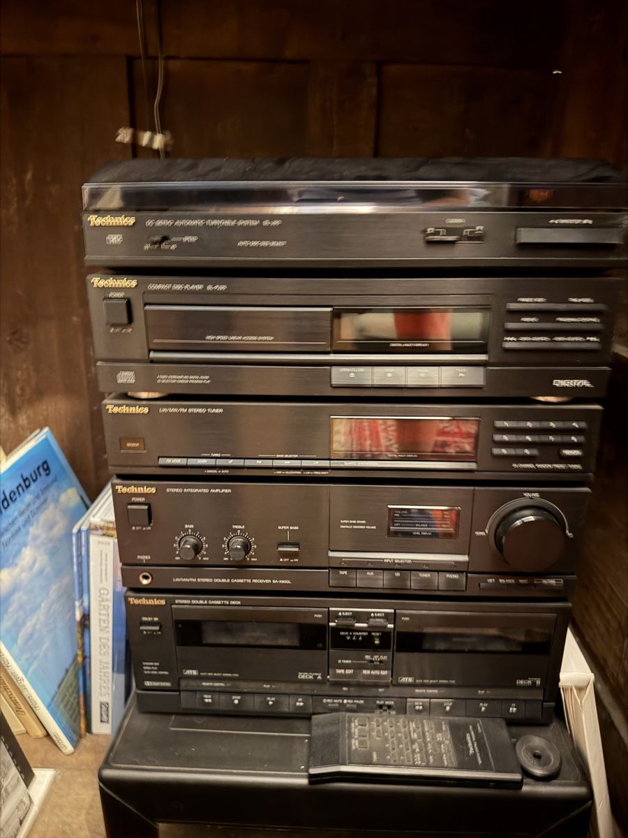 Technics Multimediaplayer & Streamer: Chaîne Hi-Fi Technics 5 éléments avec télécommande – Gebraucht aus Lutry von Akombi
