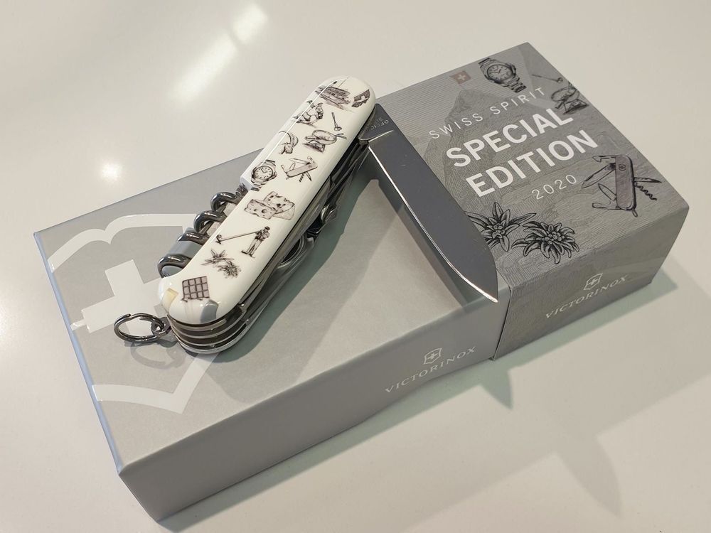 Victorinox explorer swiss online spirit 2021