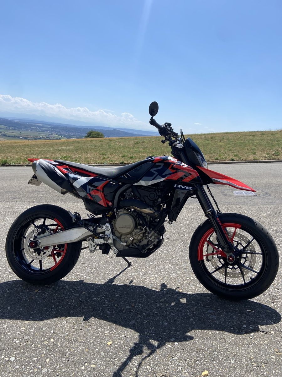 Ducati Strada: Ducati Hypermotard 698 Monobike – Usato da Grenchen venduto da Motorini 7