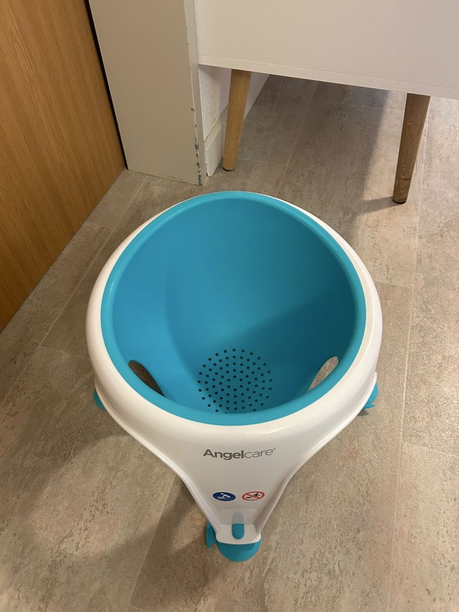 Hocker: Anglecare Babybadesitz – Gebraucht aus Elgg von d0n1_06 1