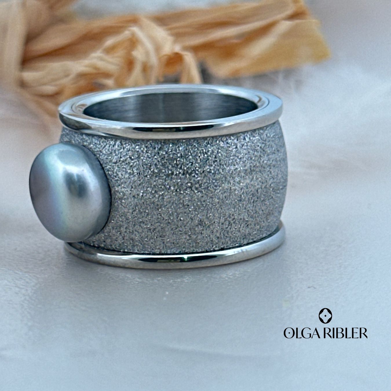 Olga Ribler Anelli: Edelstahlring mit Perle, Gr. 55 – Nuovo (secondo la descrizione) da Luzern venduto da MonikaS03 5