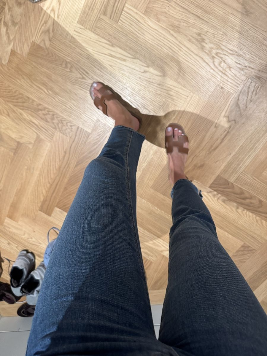 Massimo Dutti Jeans: Jeans blau Grösse 34 mit Schlitz am Bein – Usato da Zürich venduto da sop_5gg8 3