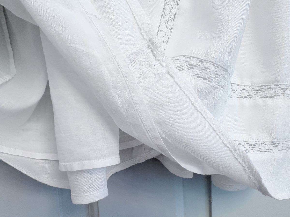 Vestiti & Gonne: Bonnet à Pompon, Kleid, 110/116, Viskose – Usato da Zürich venduto da Pokimoki_1 3