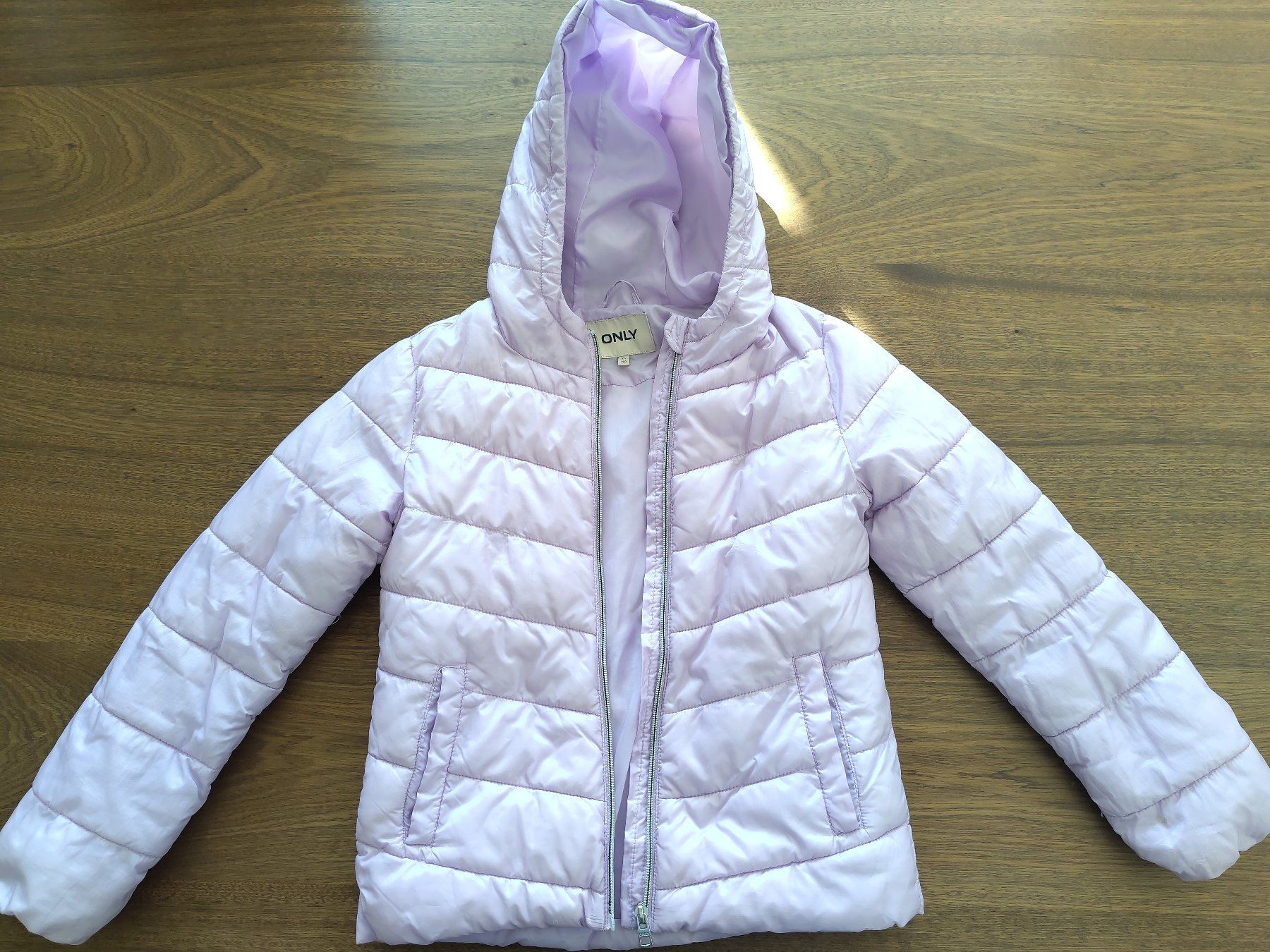 Only Giacche & Cappotti: Steppjacke / Übergangsjacke Grösse 140 – Usato da Meilen venduto da Hope777