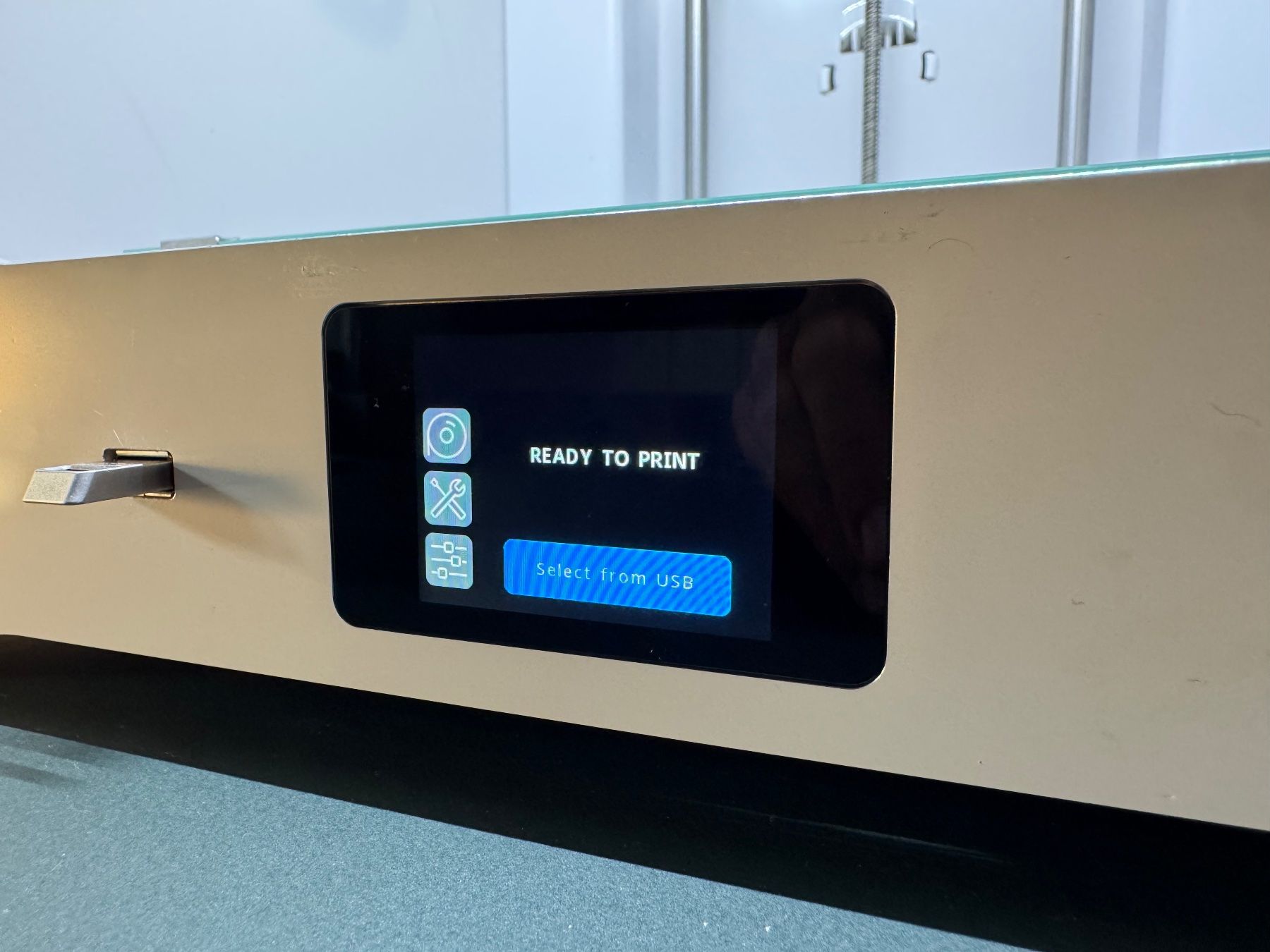 Ultimaker Stampanti 3D: Ultimaker 2+ connect – Usato da Basel venduto da aquafrizzante 4