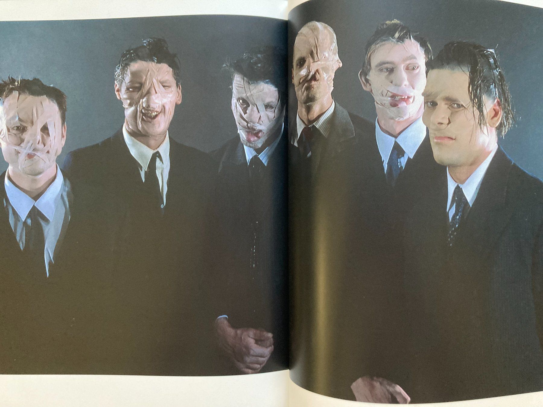 Libri: Gottfried Helnwein: Face It – Usato da Zürich venduto da Aisthesis 8