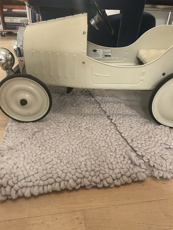Baghera Fahrzeuge für Kinder: Voiture à pédales enfant Baghera – Gebraucht aus Cologny von Gilles.01