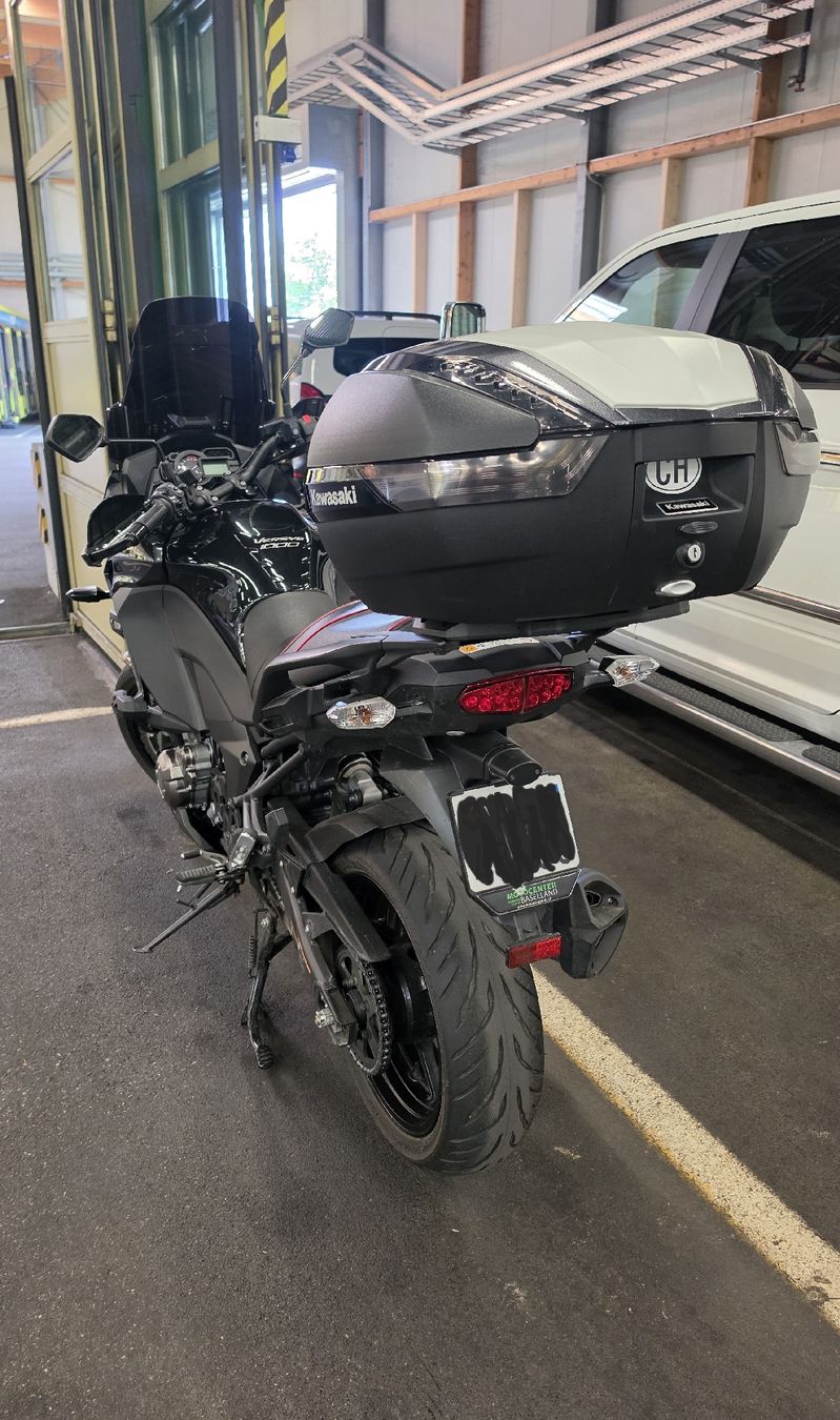 Kawasaki Touring: Kawasaki Versys Grand Tourer – D'occasion à Kaiseraugst par Oliver6996 6