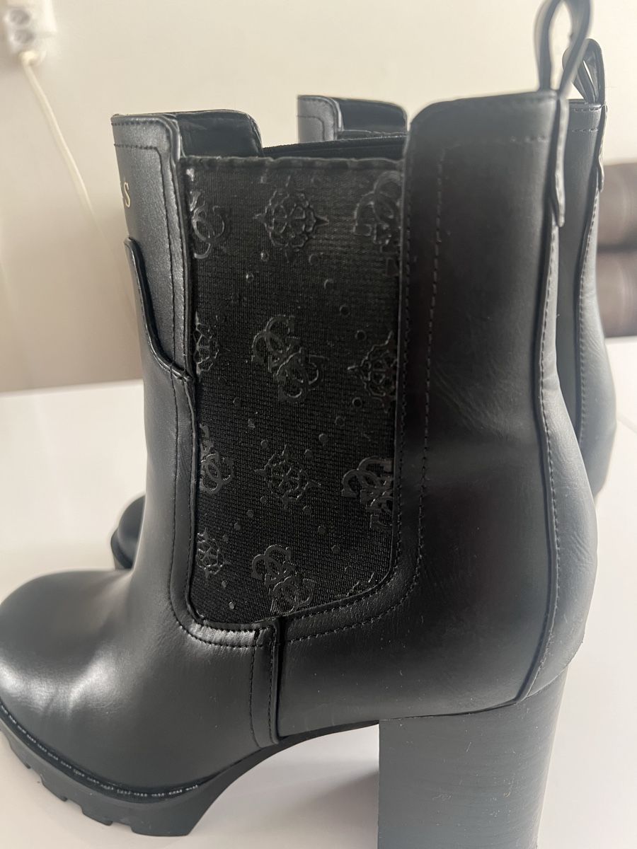 Guess Damenschuhe: GUESS Stiefeletten gr 41 – Gebraucht aus Herisau von bru_vm5j 1