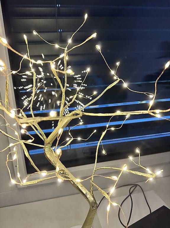 Lampade: Lampe arbre LED décorative  Alimentation USB – Usato da Morges venduto da con_jw6n 4