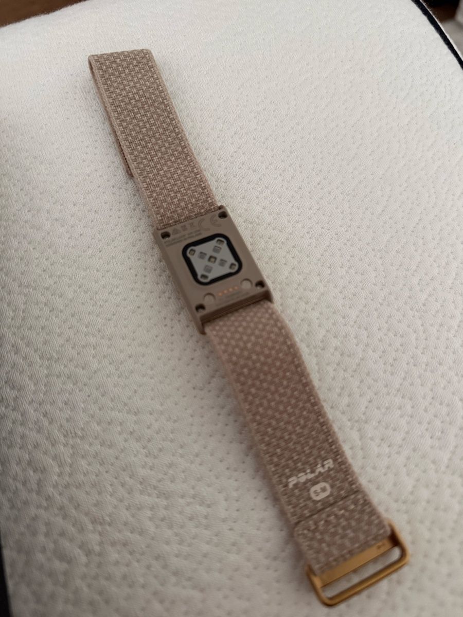 Polar Smartwatch: Polar Loop Fitnessarmband beige – Neuf (Voir description) à Lachen SZ par pfingstroseMN 2
