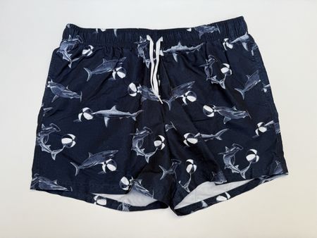 Badehose Gr. M mit Hai-Motiv für den Sommer!