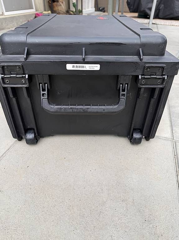 Valigie: SKB Studio Flyer 19" Case mit Rollen – Nuovo e nell'imballaggio originale da Rorschach venduto da Crossfire34343 2