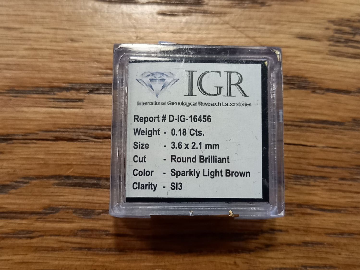 Edelsteine: 0.18 cts CERTIFIED Round Diamond, SI3, Sparkly Light Brown – Gebraucht aus Aarau von Reto_BA_01 5