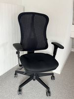 Ergonomische Schreibtisch-Stühle (wie neu!)