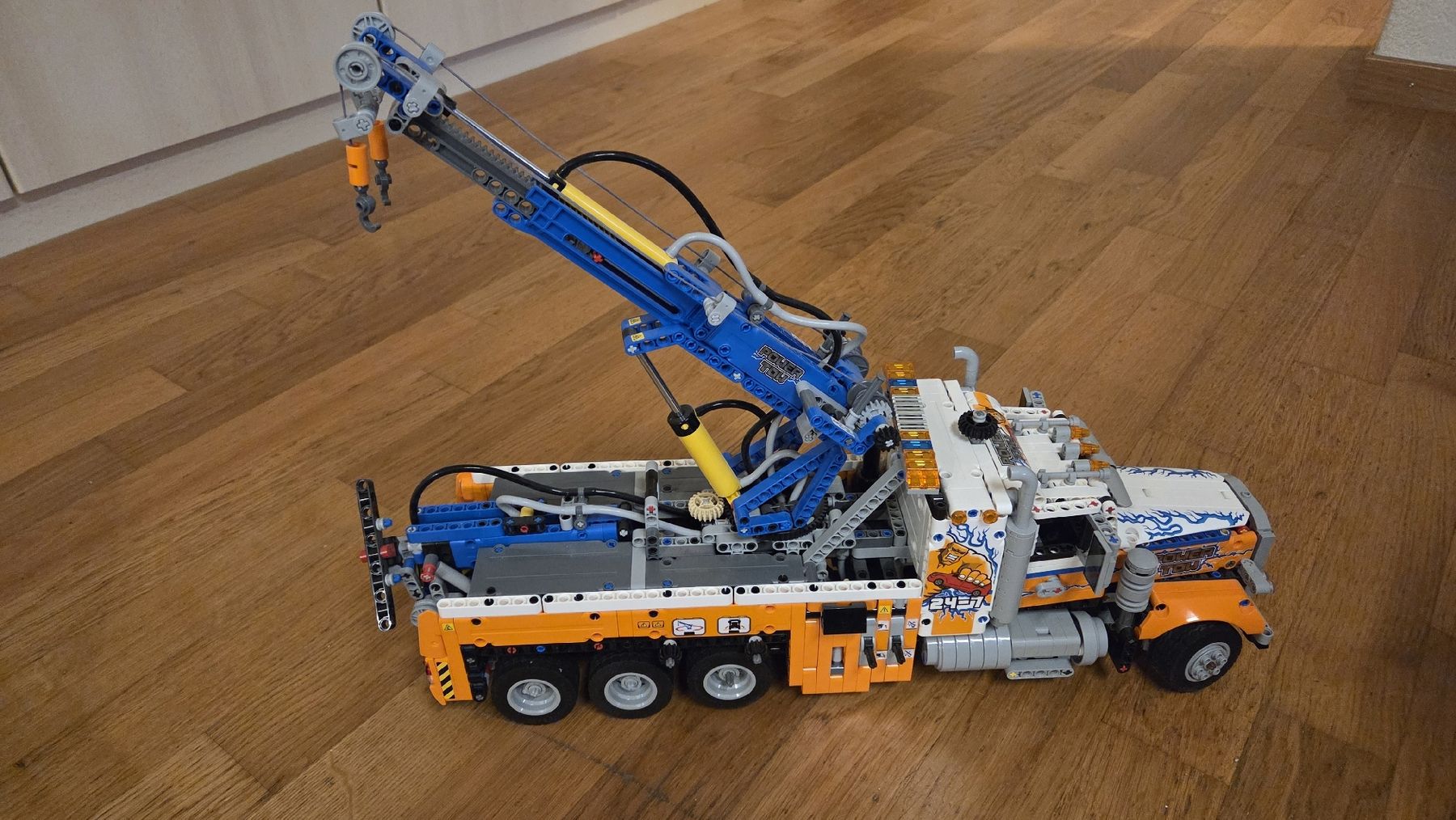 Lastwagen: Lego Technic/ Schwerlast Abschleppwagen – Gebraucht aus Esslingen von Bolormaa 3