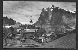 Grindelwald Firstbahn mit Wetterhorn