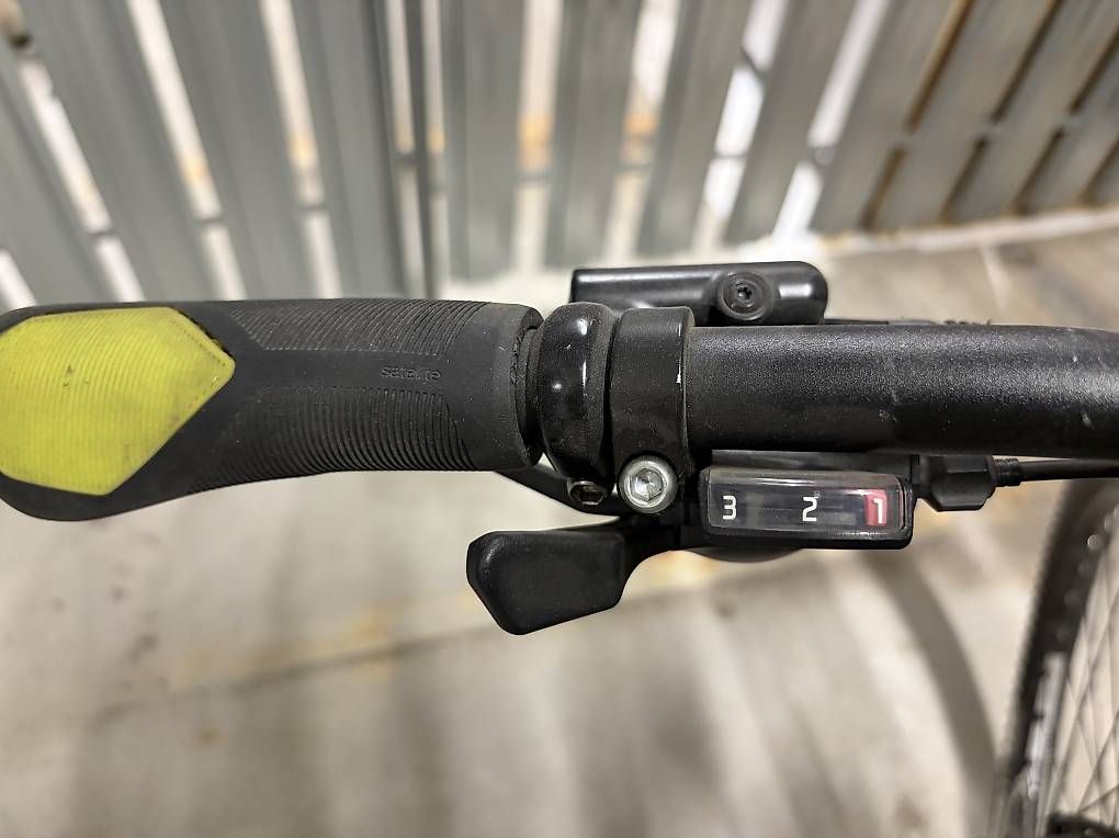 Velos: Trek Marlin 6 Mountainbike 29 – Gebraucht aus Maienfeld von Jasmin_laeser 3
