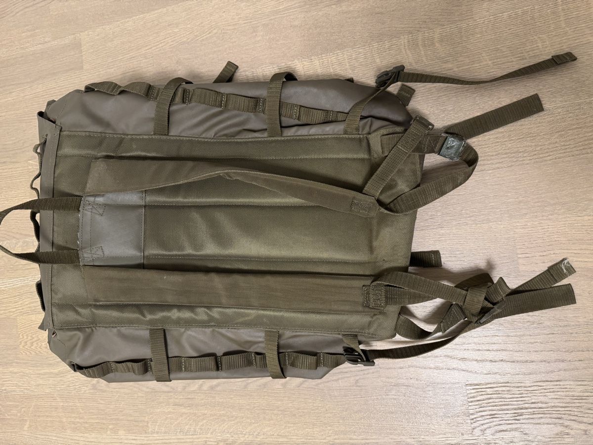 Schweizer Armee Zaini: Kampfrucksacke Schweizer Armee – Usato da Bad Zurzach venduto da classic769 2