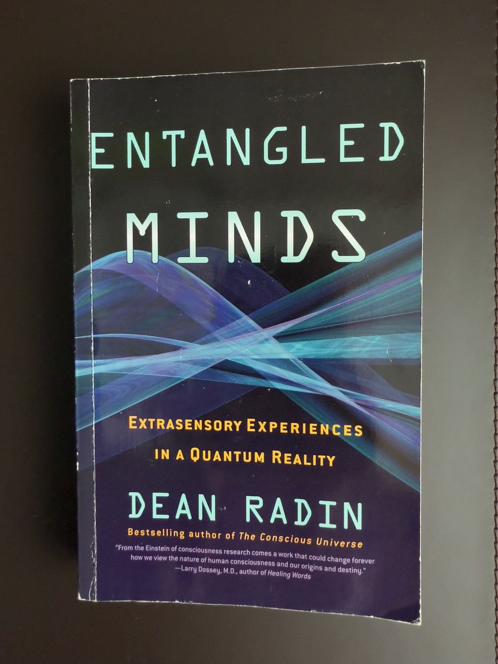 Libri: Entangled Minds: Extrasensory Experiences – Usato da Schindellegi venduto da dancer12516