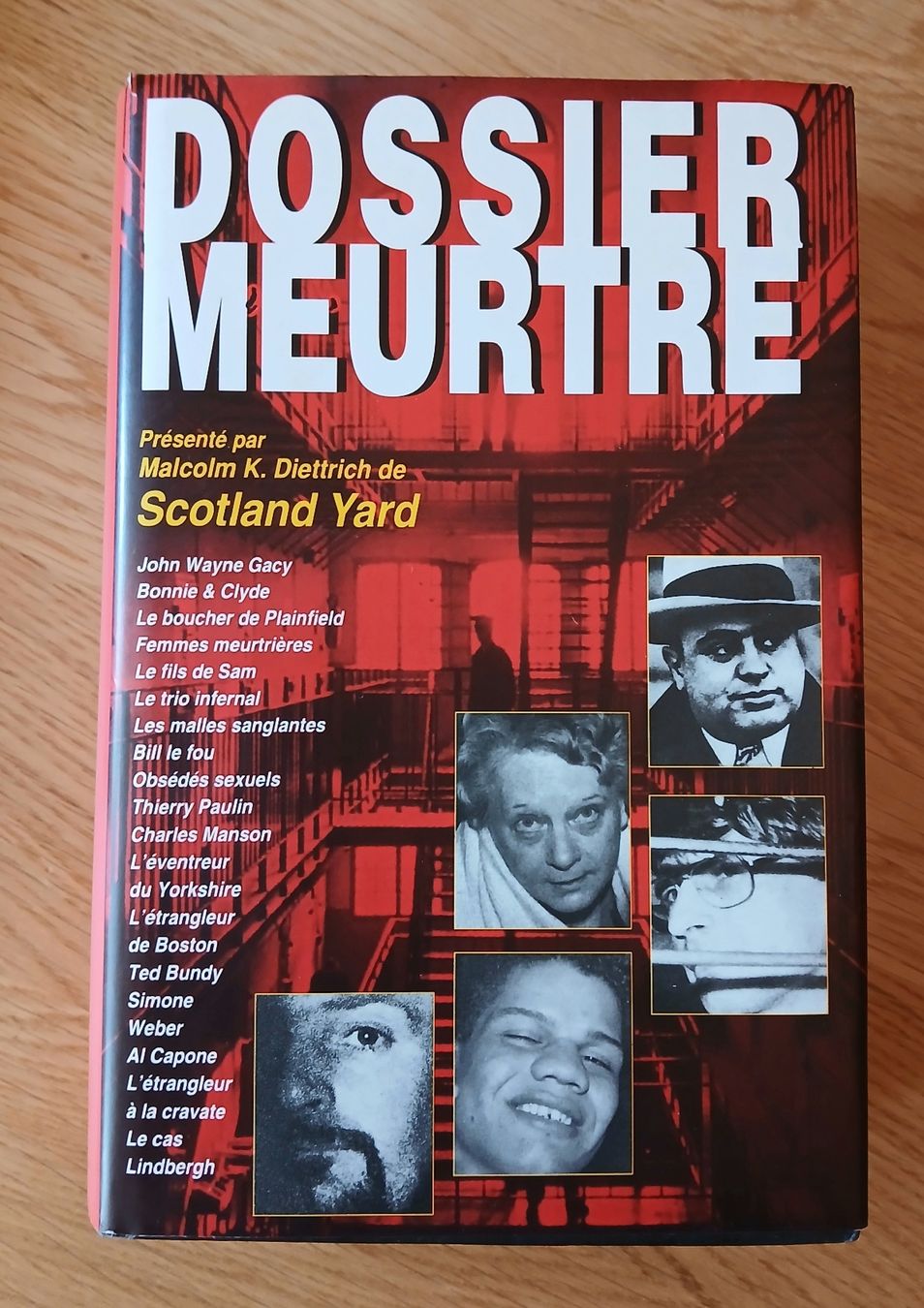 Libri: Dossier Meurtre Scotland Yard  – Usato da Sciernes-d'Albeuve venduto da Dojo004