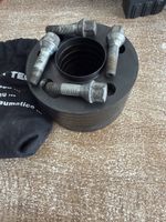 Distanzscheiben 4x100 57.1mm 4 Stk. mit Schrauben neu