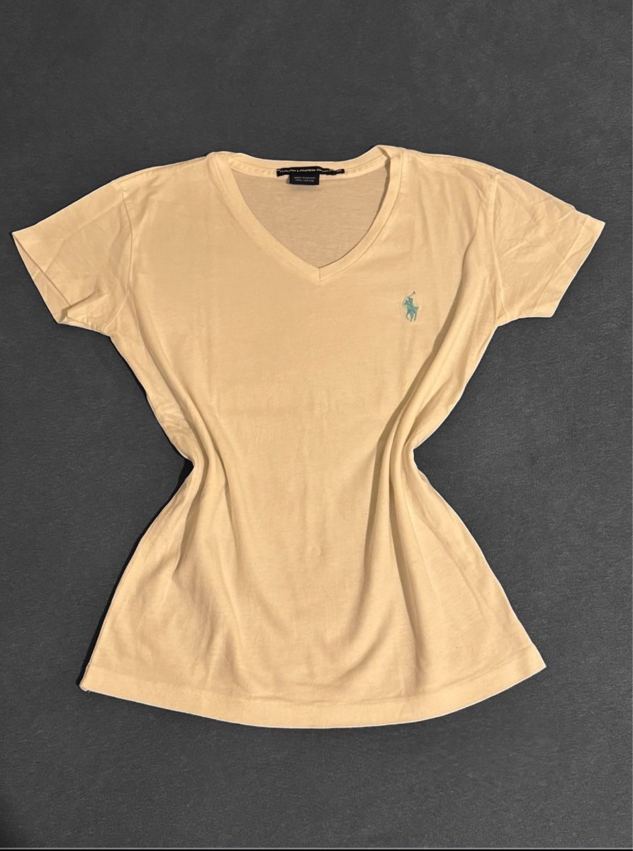 Ralph Lauren T-shirt: T-shirt Ralph Lauren – Nuovo (secondo la descrizione) da Châtel-St-Denis venduto da Montclair_Swiss