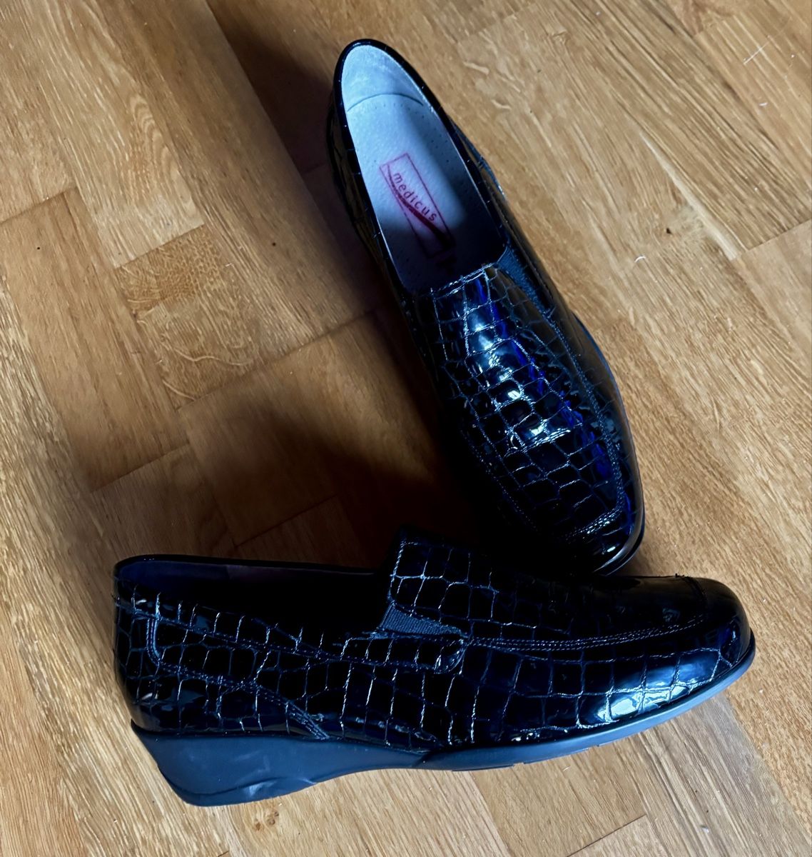 Damenschuhe: Paire de chaussures basses – Neu (gemäss Beschreibung) aus Estavayer Le Lac von sico1260 2