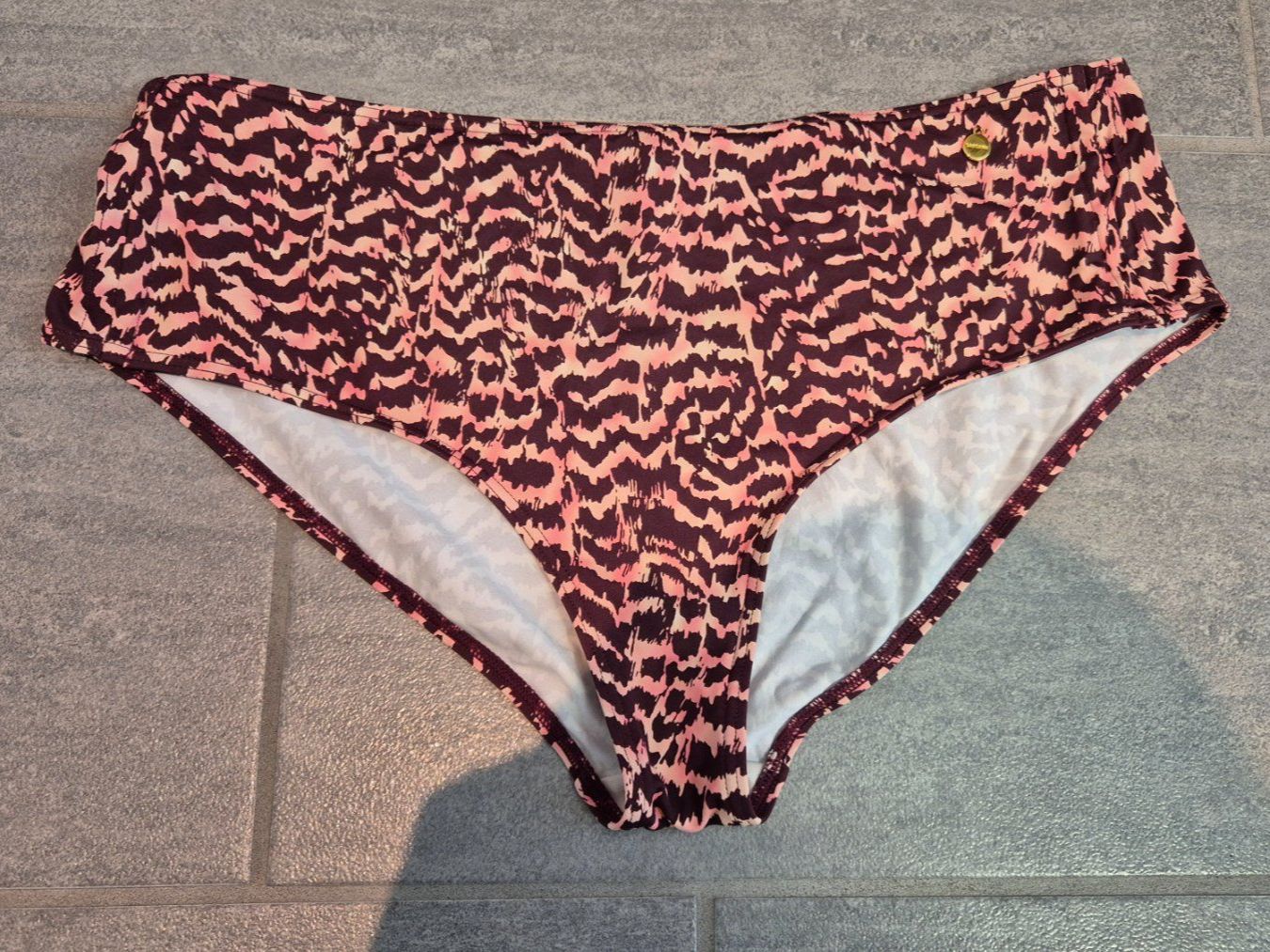 Lascana Costumi da bagno & Bikini: LASCANA Bikini-Set, Grösse 40D, neuwertig – Usato da Wädenswil venduto da frandzrh 4