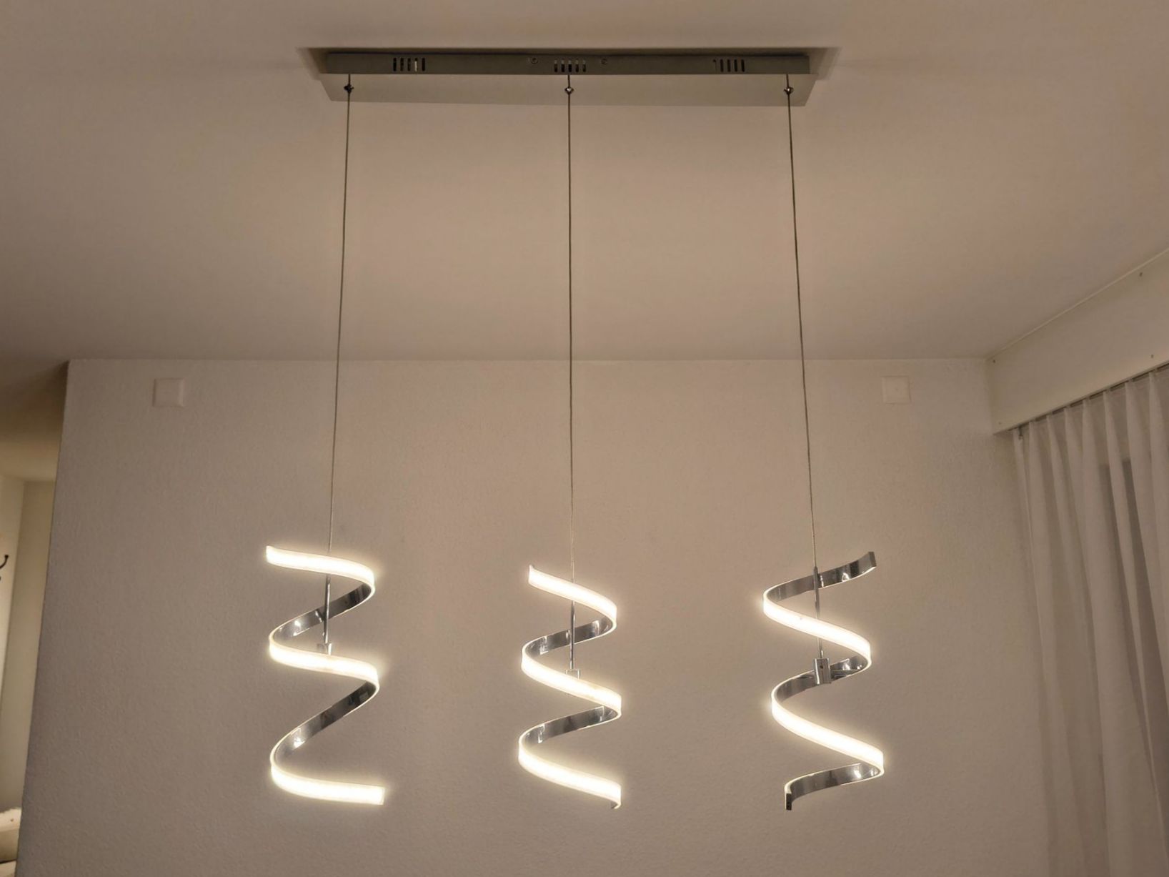 Conforama Lampade: LED Spiralen-Pendelleuchte, Chrom – Usato da Wimmis venduto da Lagom