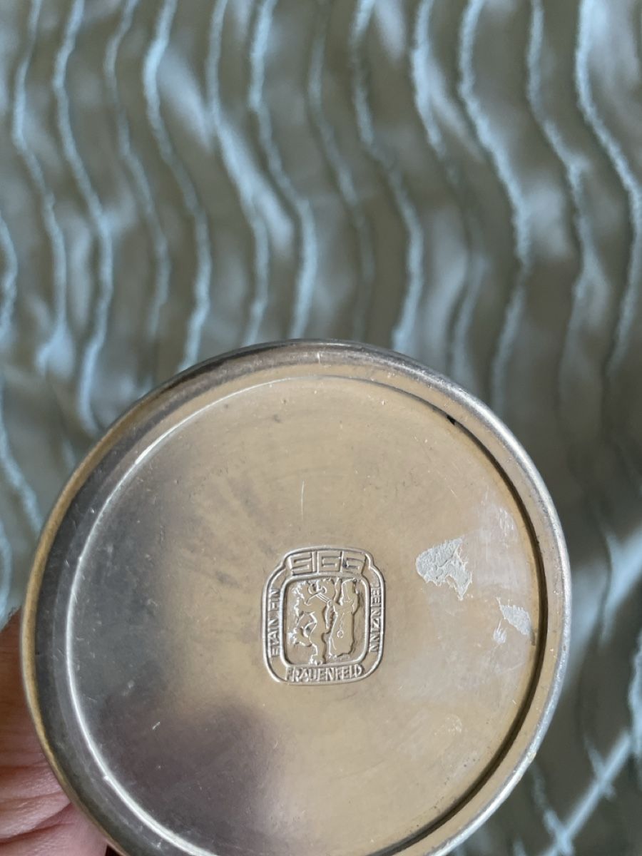 Vasi & Recipienti: Flacon en aluminium ancien "A-S" – Usato da Meyrin venduto da jul_km5p 1