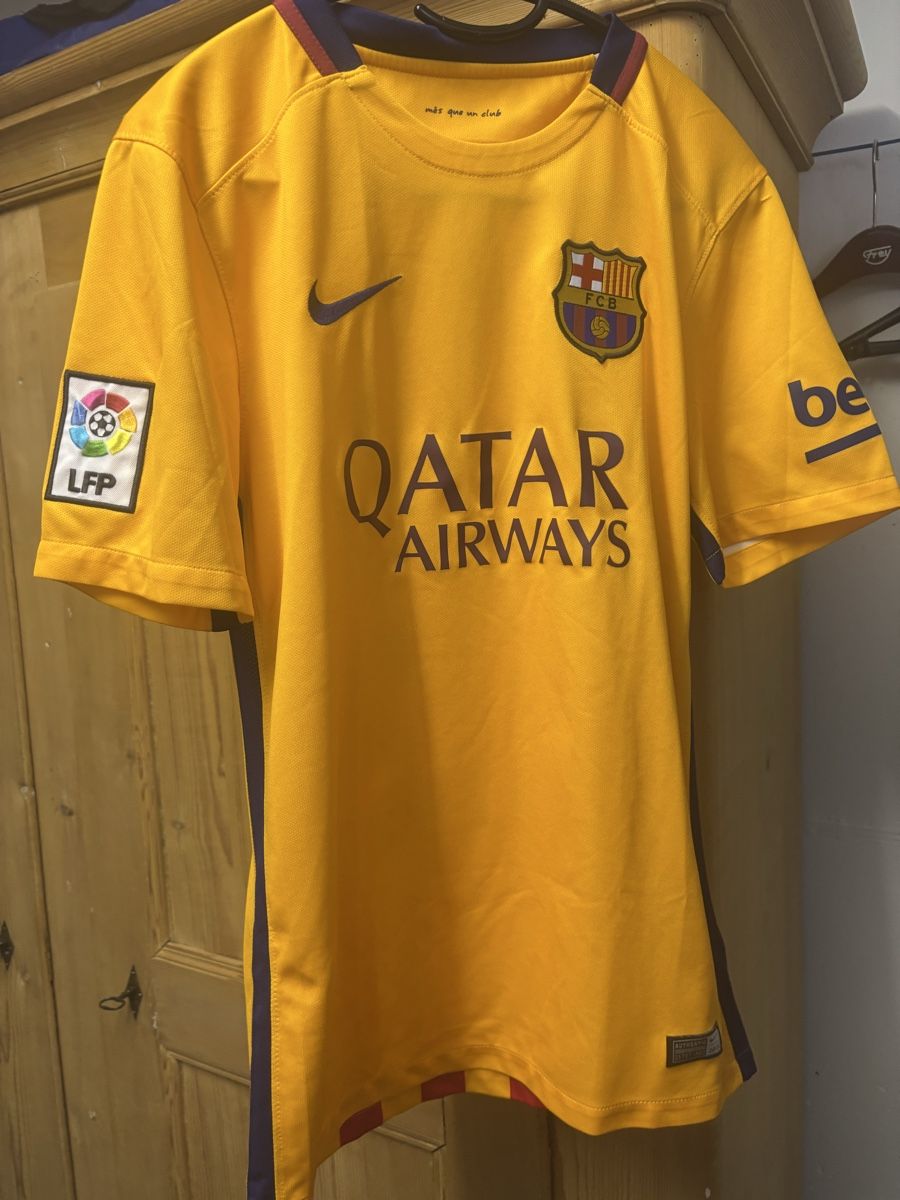 FC Barcelona Canottiere & Pantaloni: FC Barcelona Trikot Mascherano 14 – Usato da Bischofszell venduto da fab_zw6v