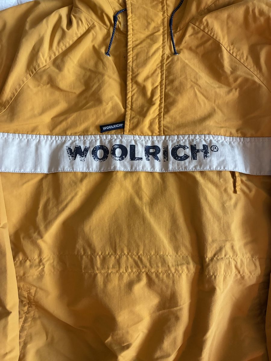 Woolrich Giacche: Vintage Woolrich Regenjacke Grösse M – Usato da Basel venduto da Aevex 2