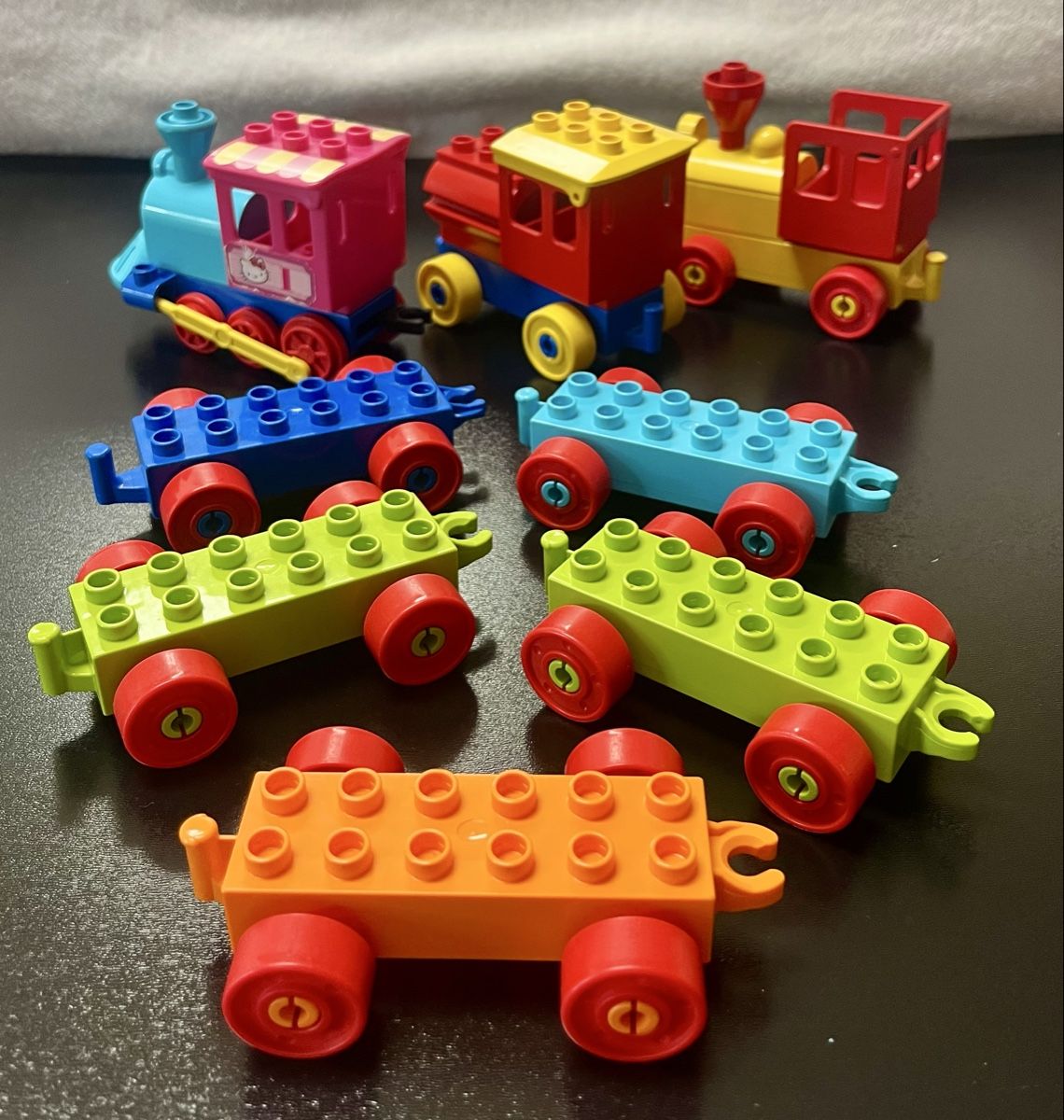 Lego Jouets: LEGO DUPLO Zug Set 8 Teile  – D'occasion à Weiach par Meine-kleine-Welt 2