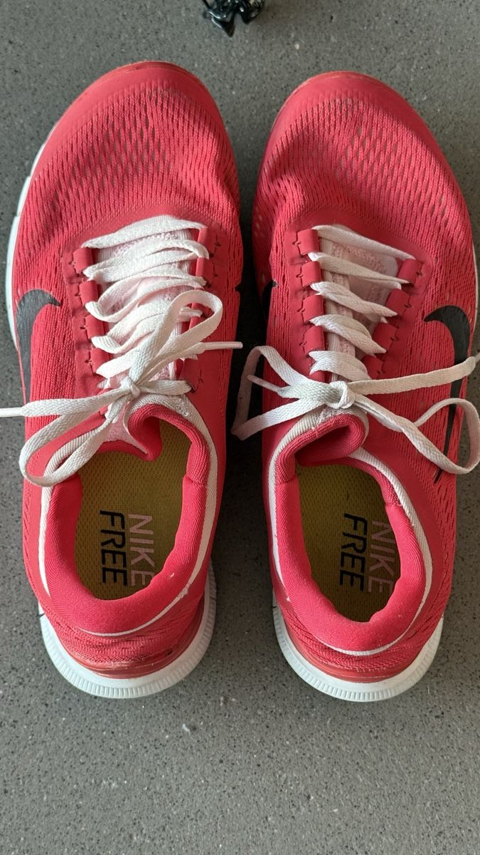 Damenschuhe: Nike Free, Grösse 42 – Gebraucht aus Luzern von mar_x96f 1