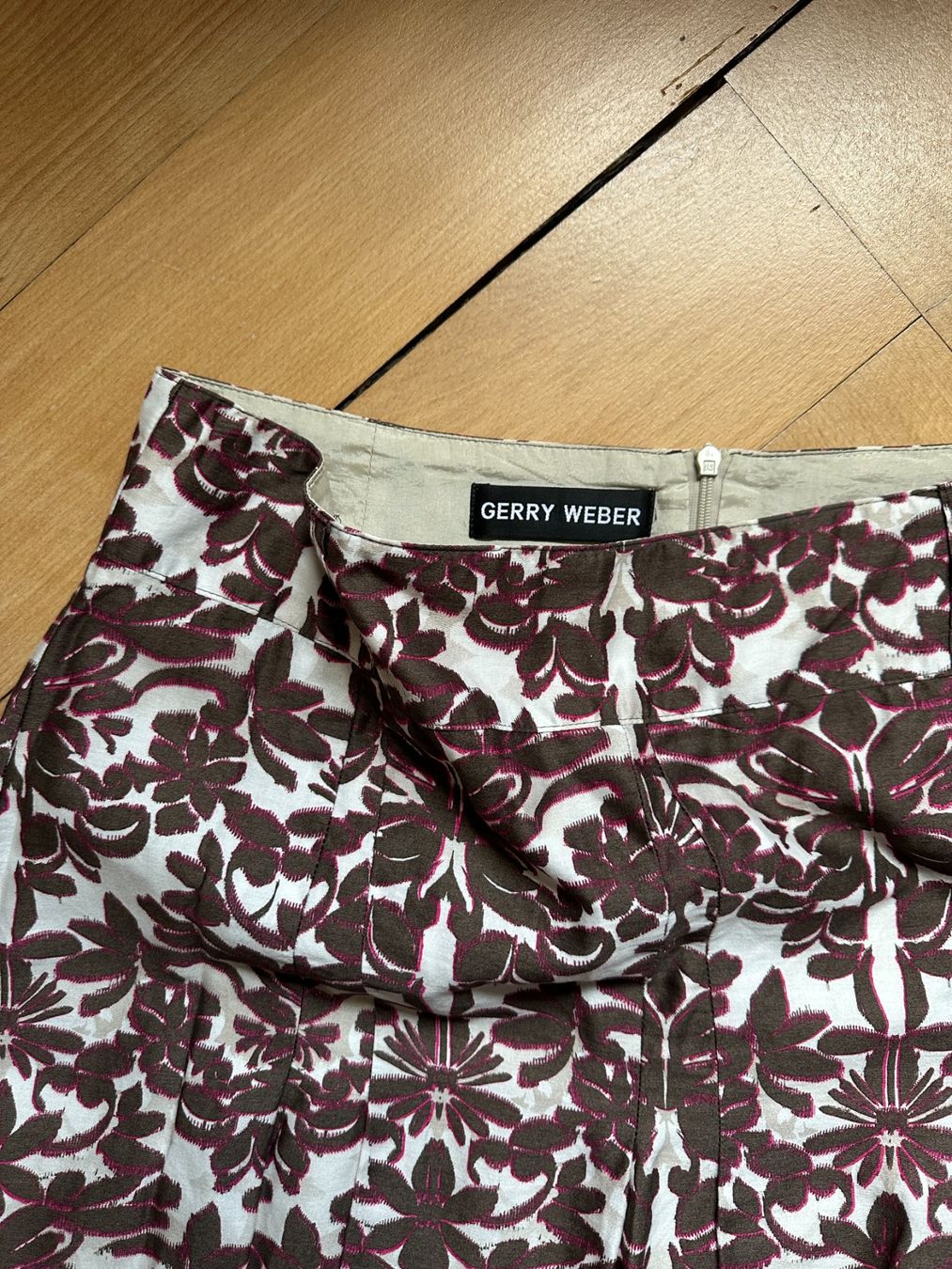 Gerry Weber Gonne: GERRY WEBER - Rock bunt gemustert 44 – Usato da Zürich venduto da Diazaio 1