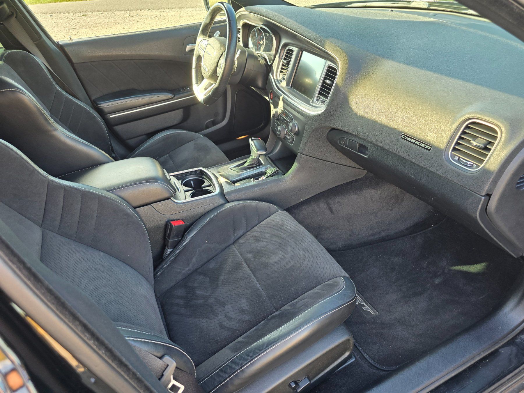 Dodge Autos: Dodge charger srt 392 de 2015 a vendre – Gebraucht aus La Plaine von Mr_z560 4