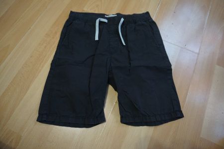 Schwarze H&M Shorts, Grösse 134