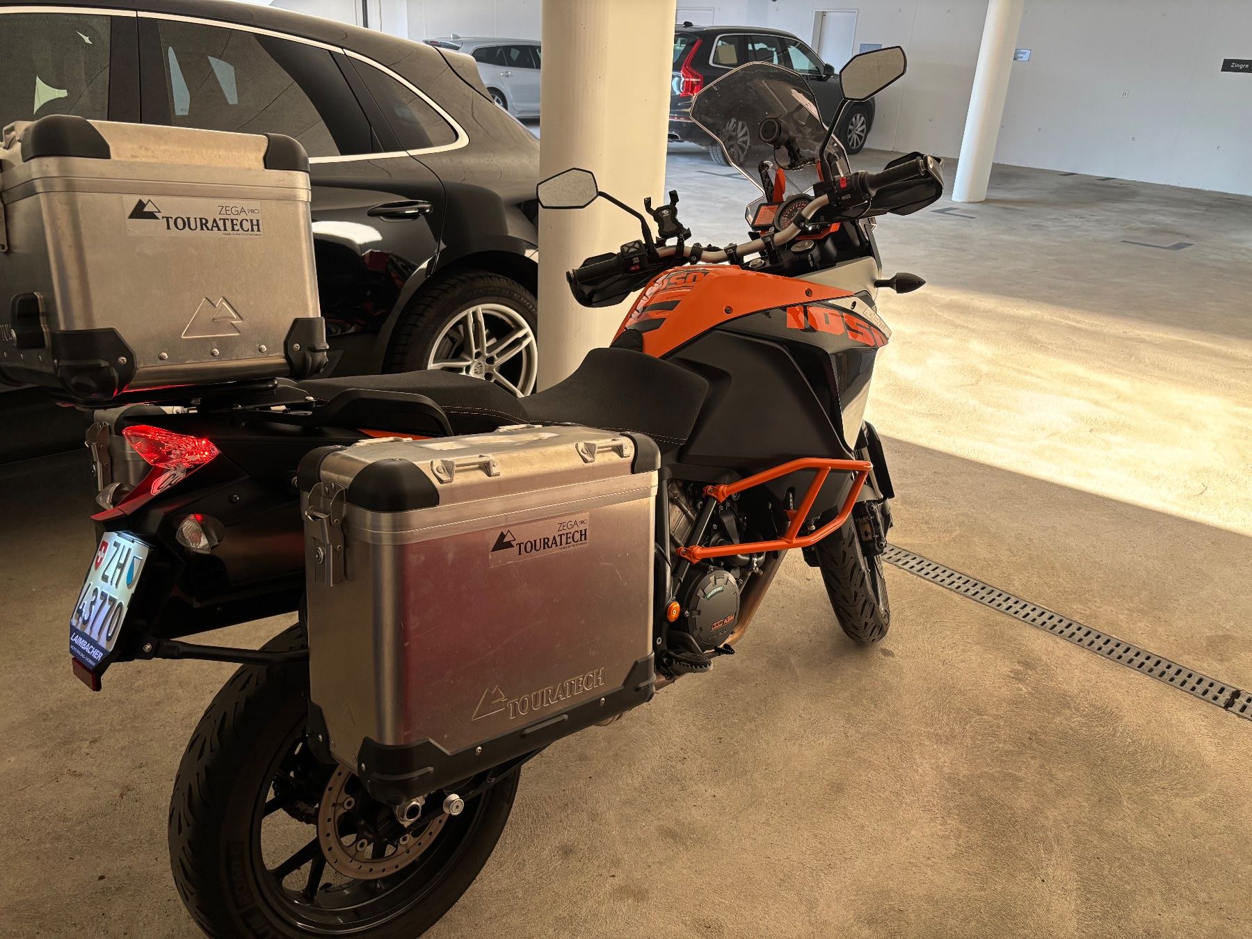 KTM Touring: KTM Adventure 1050 – Usato da Uerikon venduto da Pascal012345 2