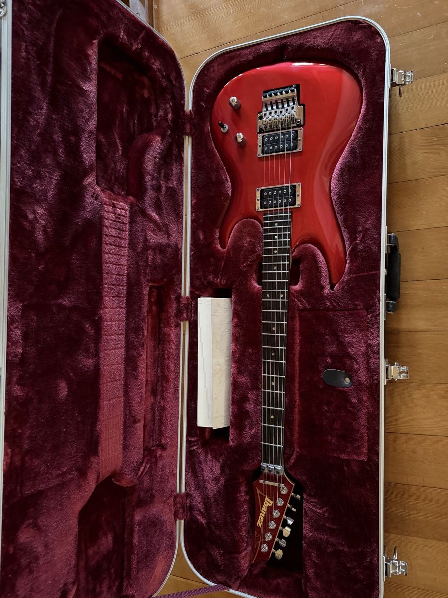 Ibanez Strumenti musicali: Ibanez JS 1200 CA Red -  great condition – Usato da Vordemwald venduto da gerard.green 1