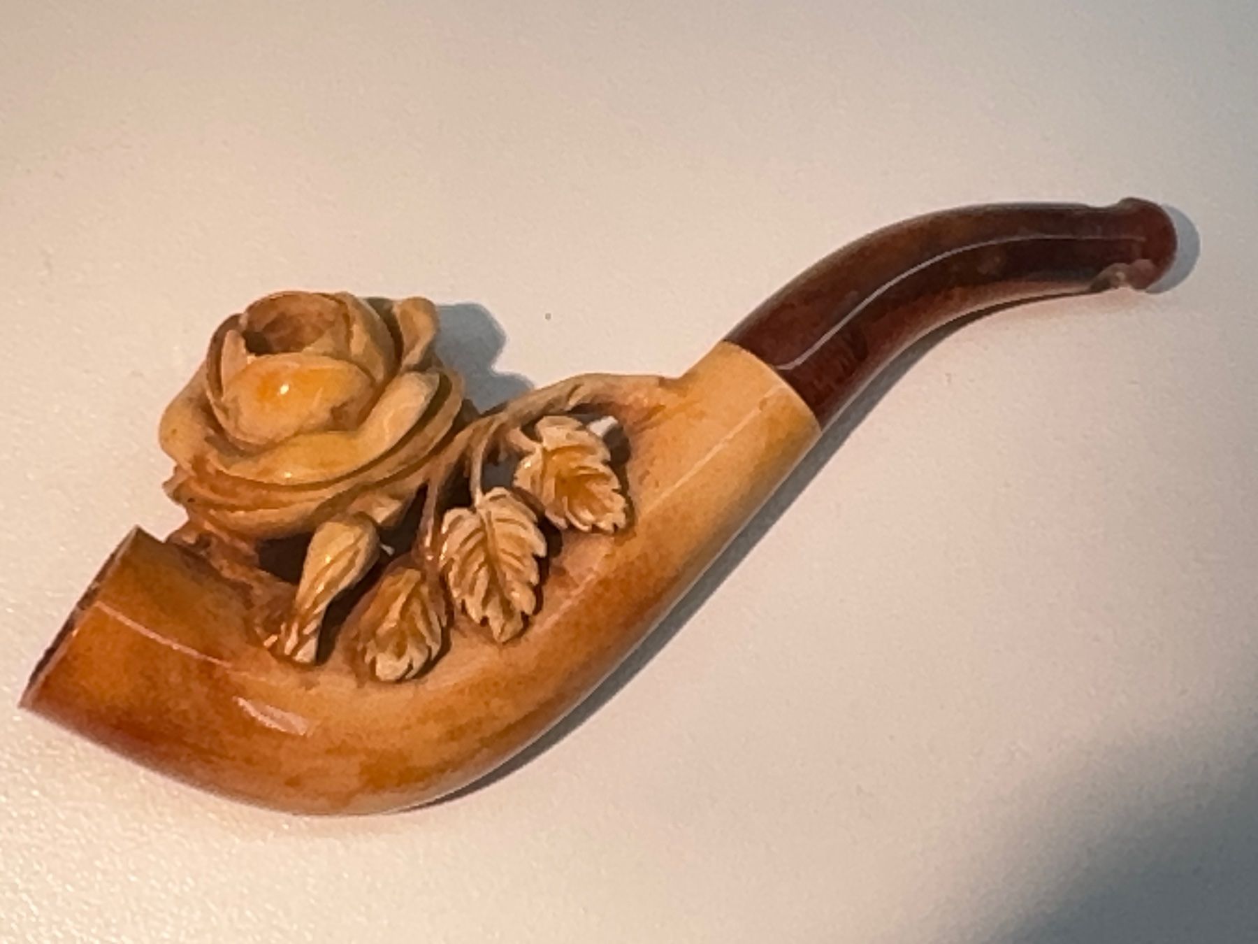 Pipe & Accessori: Kleine Antike Tabakspfeife mit prachtvoller Rose – Usato da Lostorf venduto da Peschmi10