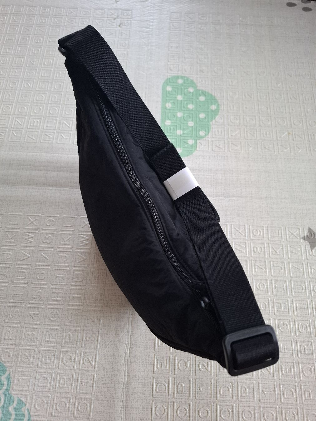 Uniqlo Borse: Uniqlo klassische Tasche Neu – Nuovo e nell'imballaggio originale da Brig venduto da Tucan_52wm 2