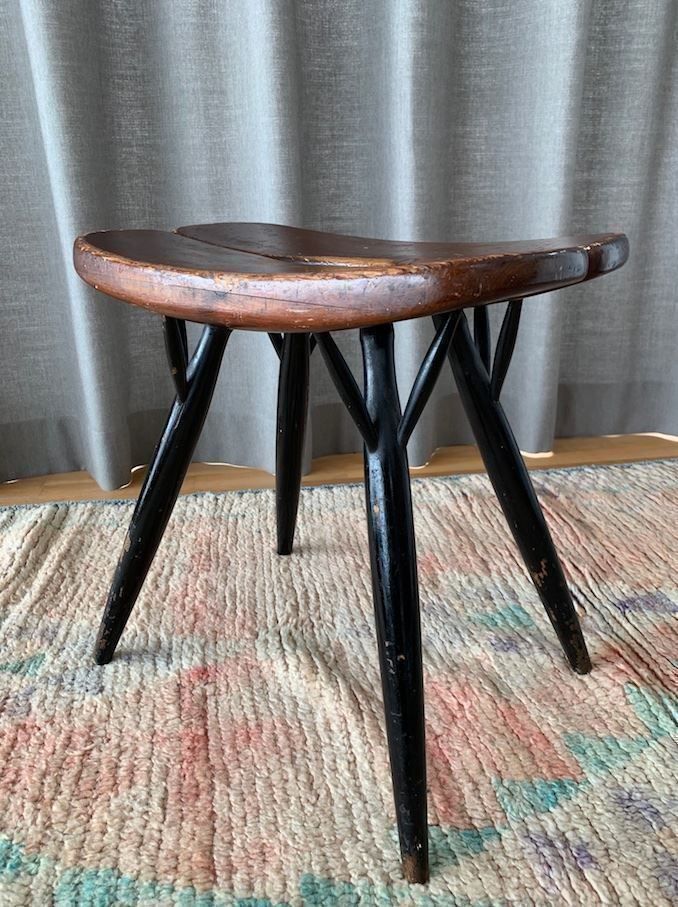Stühle: Ilmari Tapiovaara Pirkka stool – Gebraucht aus Bern von Zmodern_VIN 1