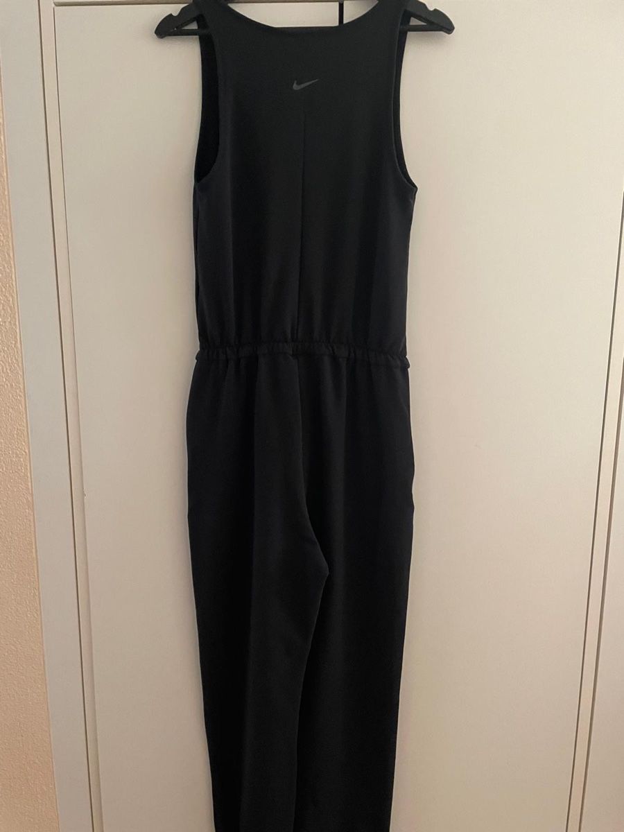 Nike Jumpsuits: Overall / Jumpsuit Nike / Yoga – Neu (gemäss Beschreibung) aus Dübendorf von Sebashop 4