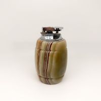 Vintage Tischfeuerzeug aus Onyx Barrel Form